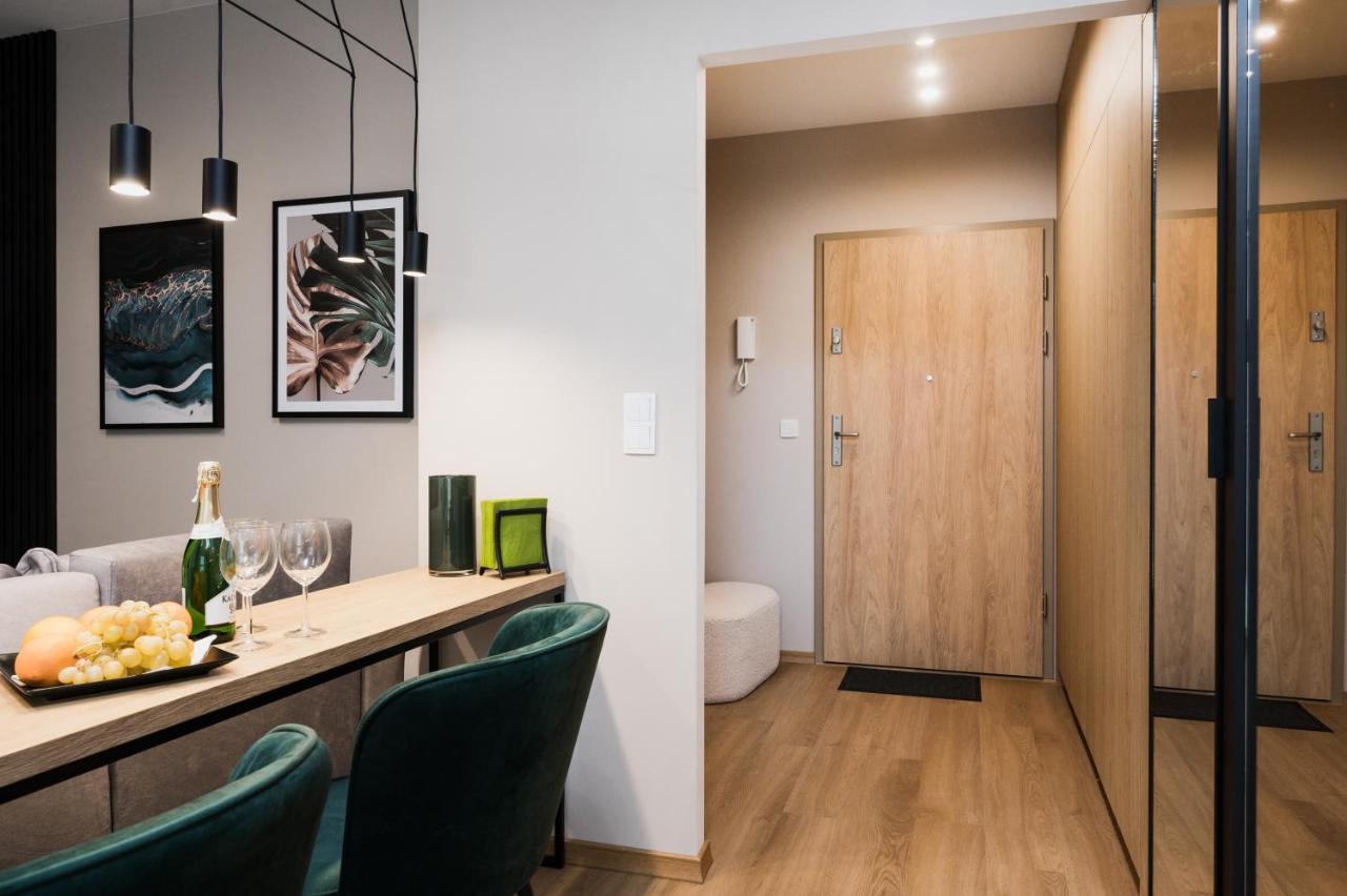 Tauron Arena Apartment With Garage - Krakow Lema Eksteriør bilde