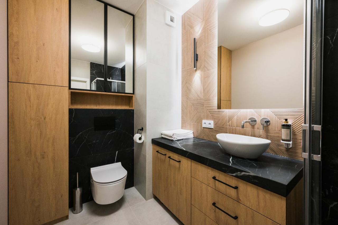 Tauron Arena Apartment With Garage - Krakow Lema Eksteriør bilde