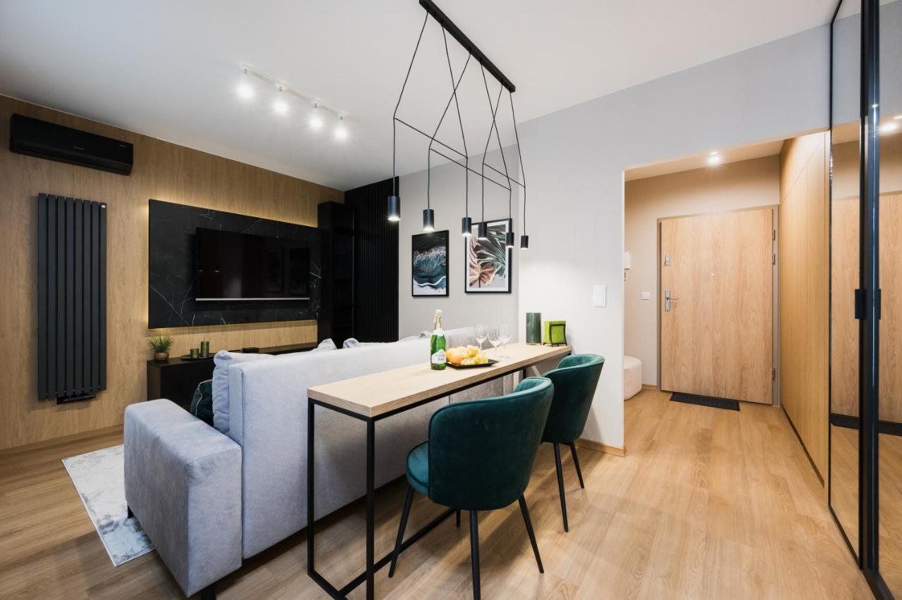 Tauron Arena Apartment With Garage - Krakow Lema Eksteriør bilde